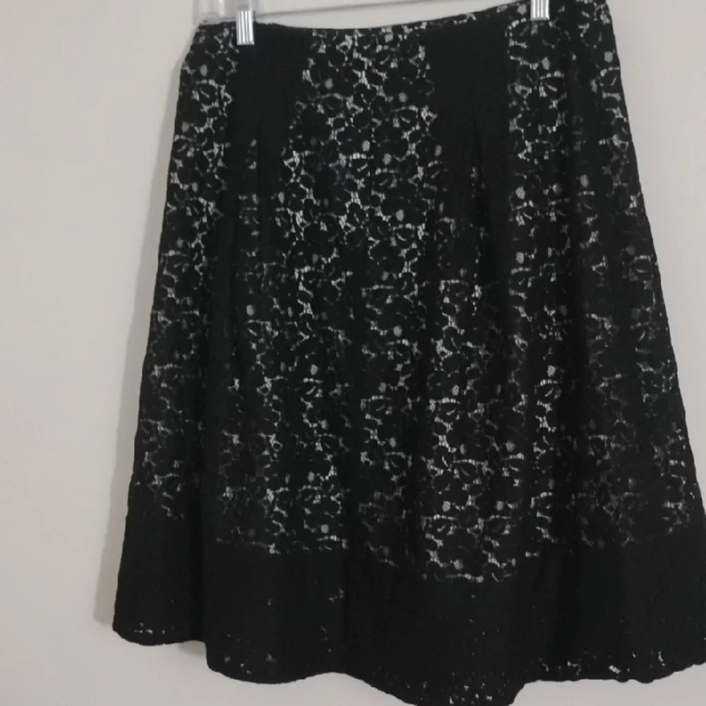 Talbots Black Midi Skirt Floral Lace Overlay Nude Illusion Feminine A Line Pleat